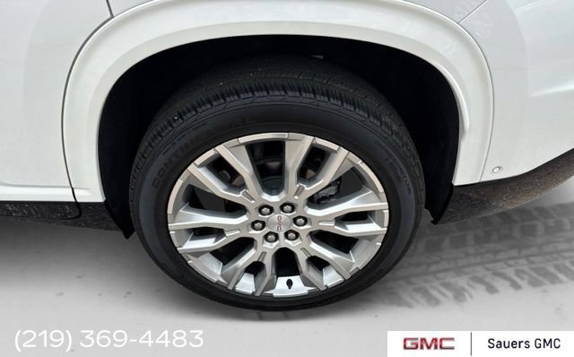 2024 GMC Acadia Denali - Photo 28