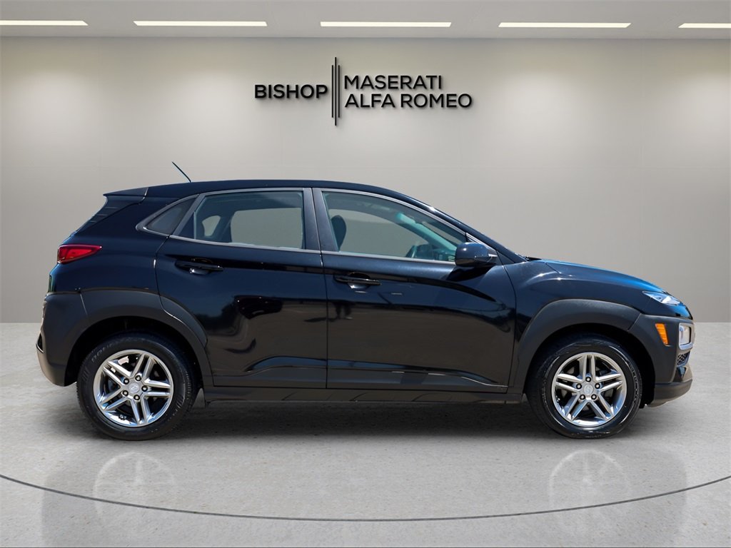 Used 2019 Hyundai Kona SE with VIN KM8K12AA1KU252291 for sale in Hurst, TX
