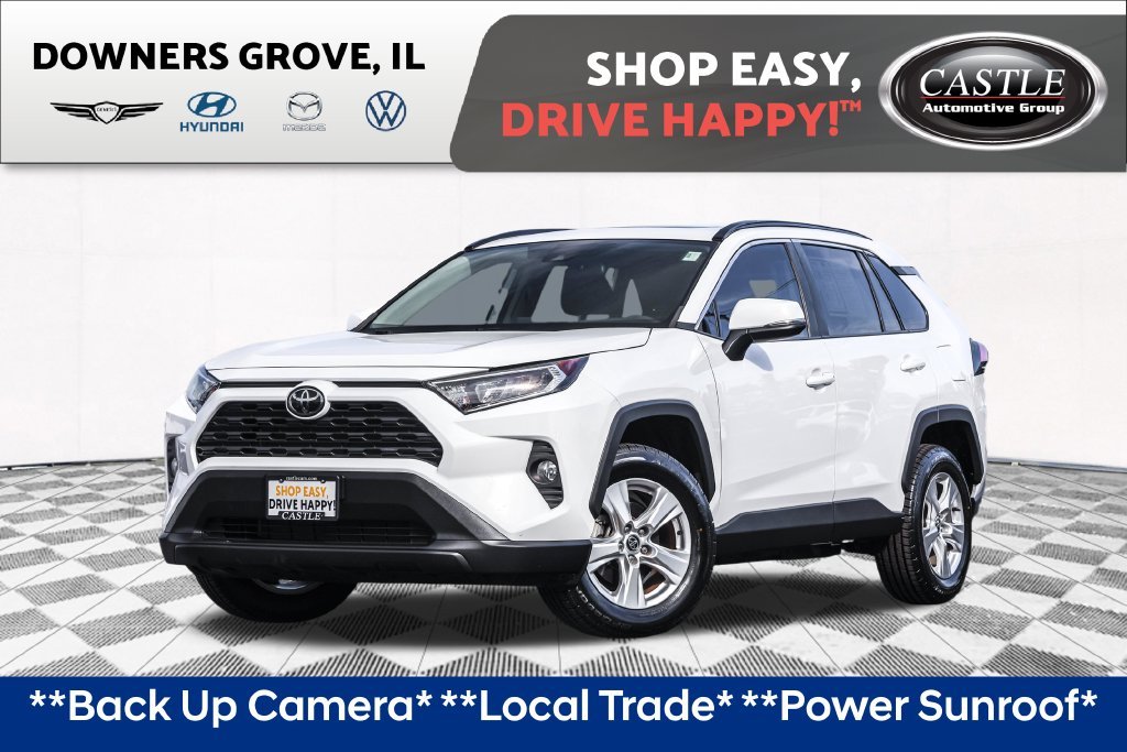 Used 2020 White Toyota XLE image 1