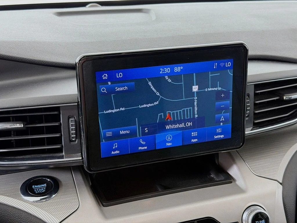 Used 2023 Blue Metallic Ford XLT image 38