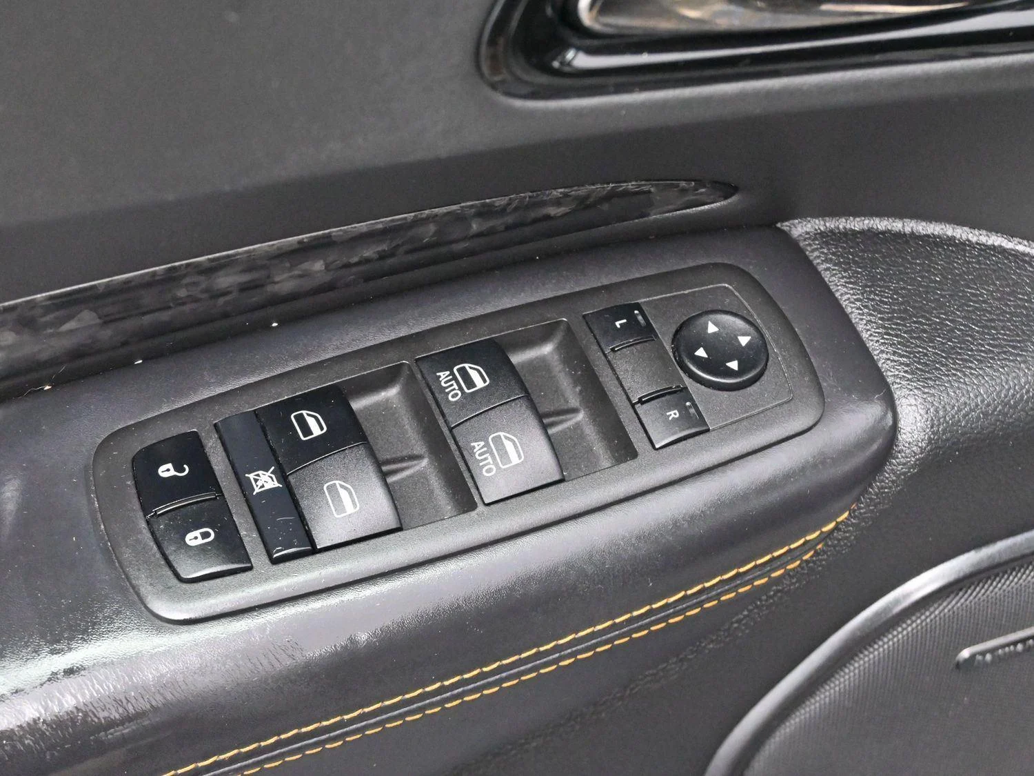 Used 2022 Destroyer Gray Clearcoat Dodge Orange Sport image 11