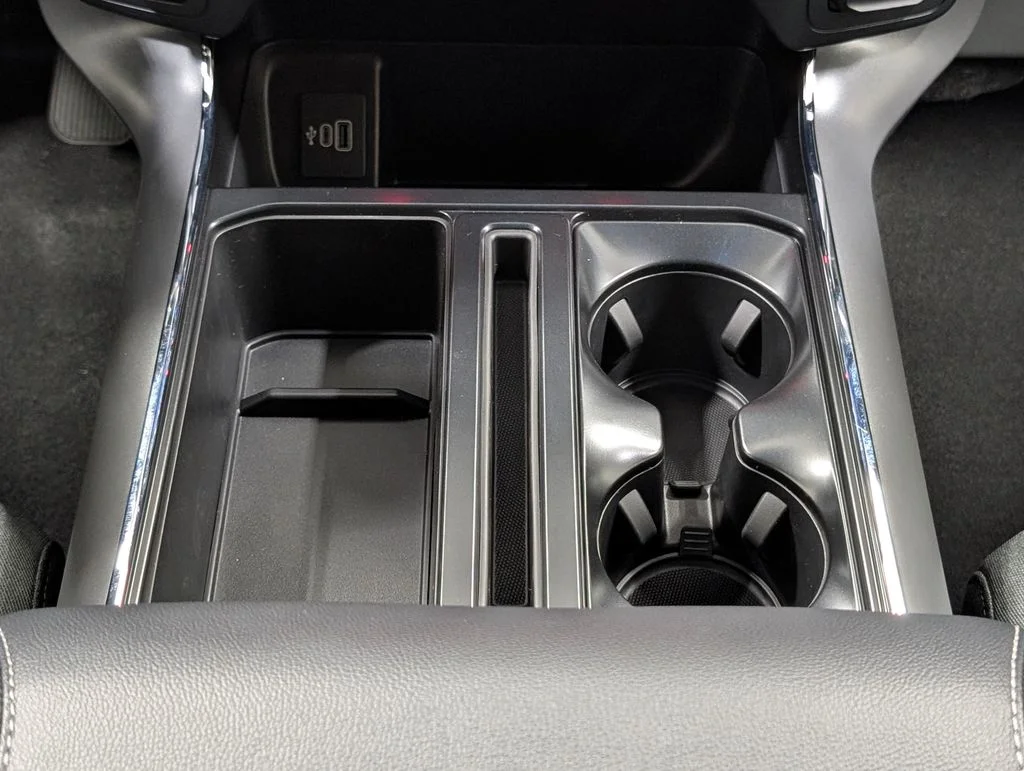New 2026 Oxford White Ford XLT image 10