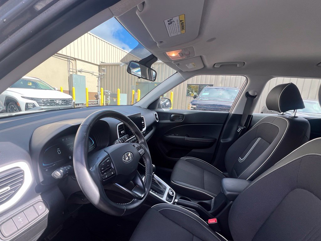 Used 2024 Gray Hyundai Limited image 8