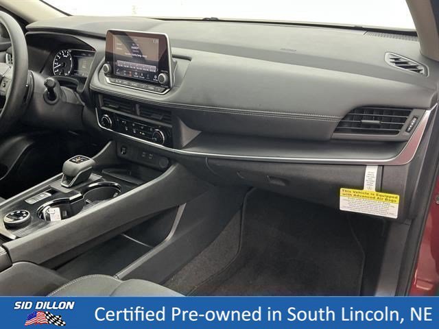 Certified Used 2025 Scarlet Ember Tintcoat Nissan S image 24