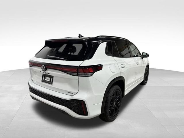 New 2026 White/off-white Volkswagen 2.0T SE R-Line Black image 5