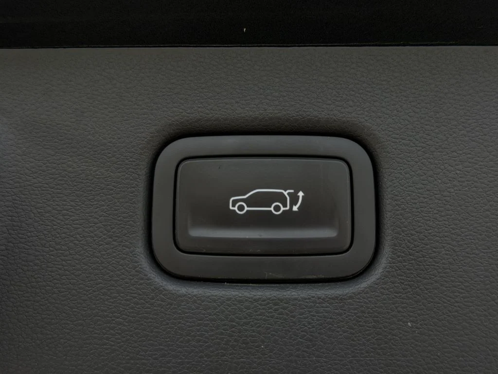 Used 2024 Black Hyundai Limited image 31
