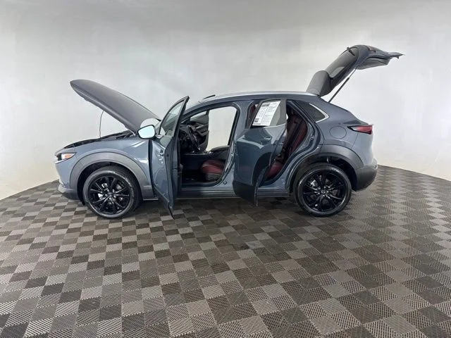 Used 2024 Gray Mazda 2.5 S Carbon Edition image 9