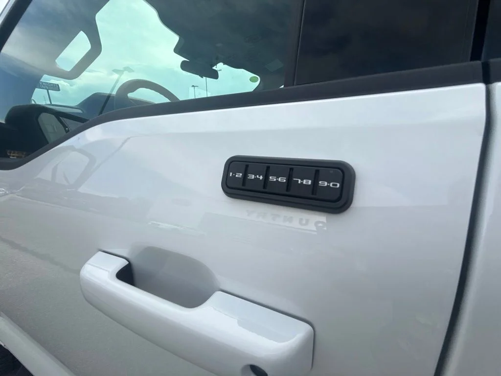 Used 2025 White Ford XLT image 10