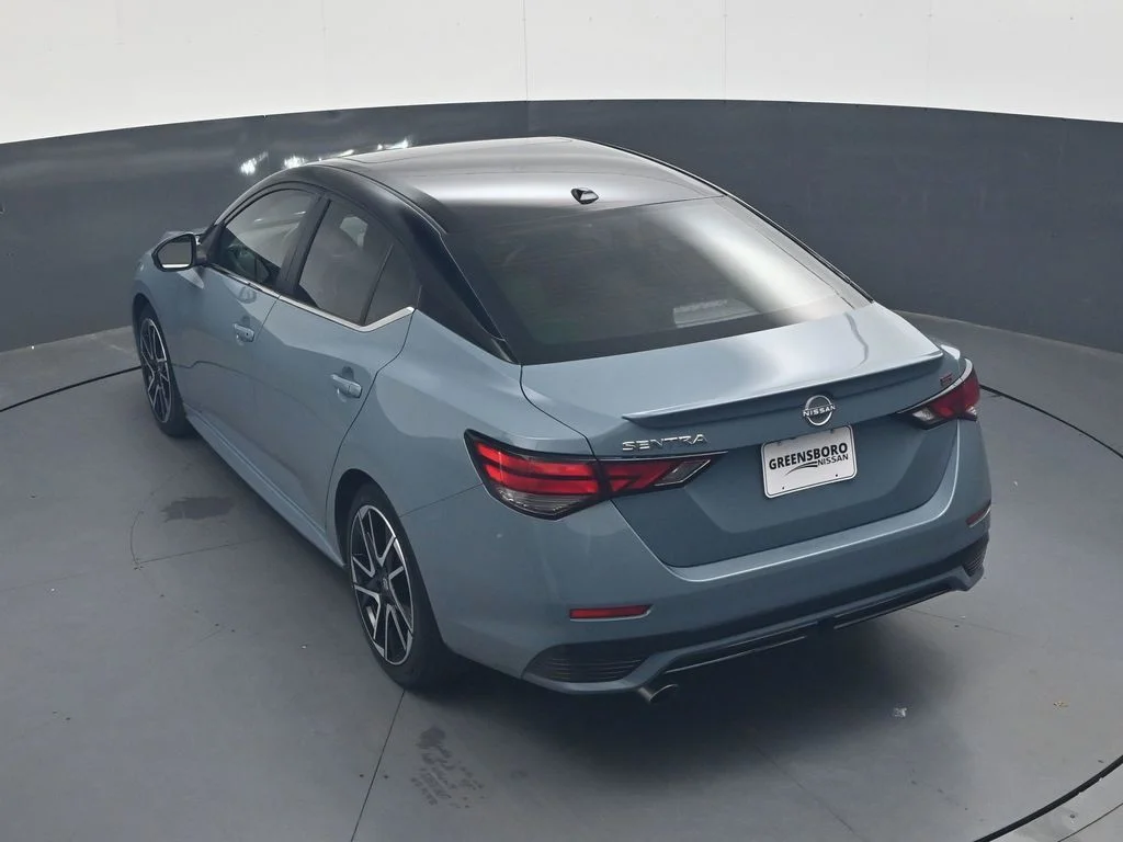 Used 2025 Gray Nissan SR image 38