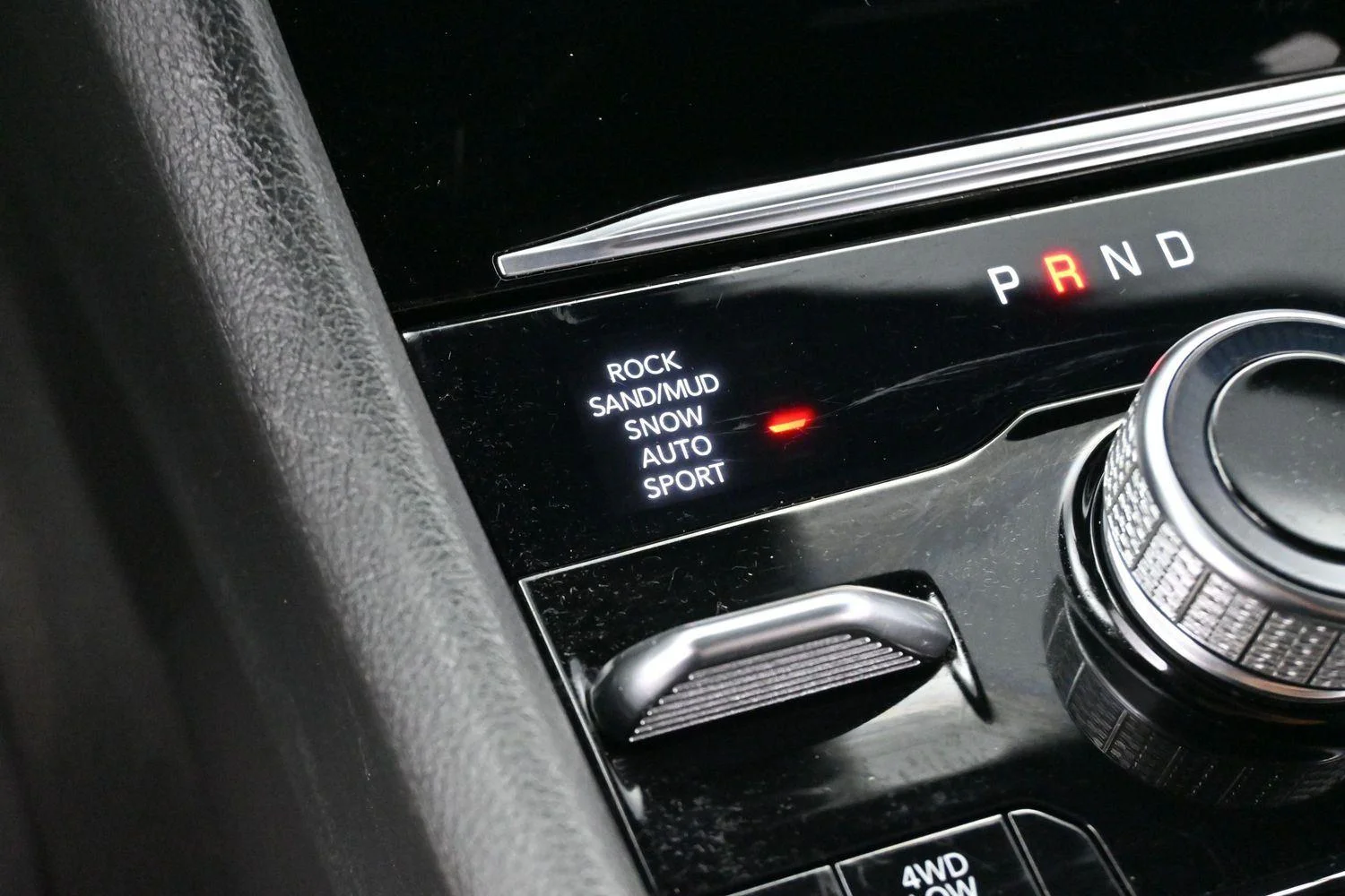 Used 2022 Bright White Clearcoat Jeep Trailhawk image 29