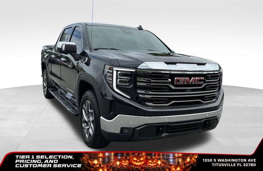 Certified Used 2025 Titanium Rush Metallic GMC SLT image 13