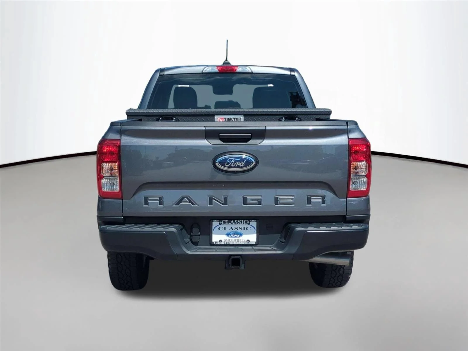 Used 2025 Carbonized Gray Ford XL image 4