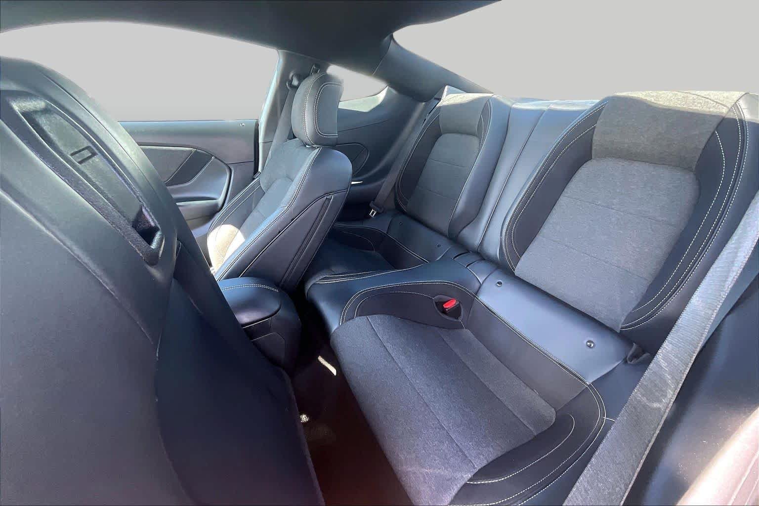Used 2024 Oxford White Ford EcoBoost image 18
