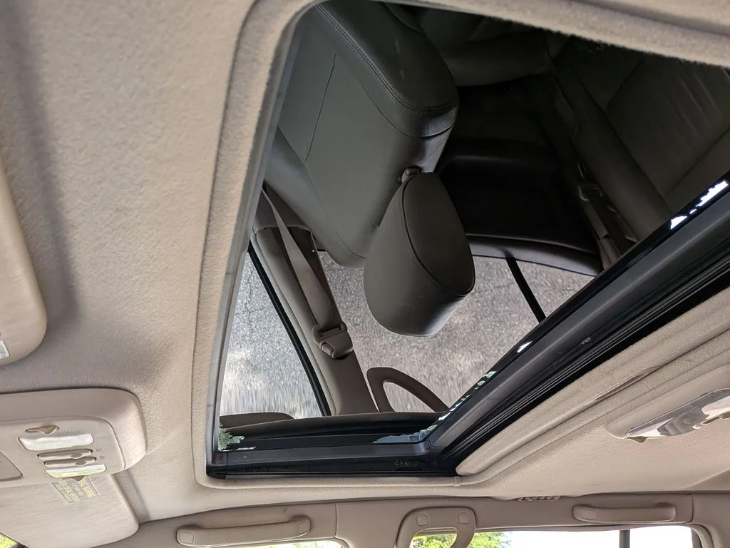 Used 2002 Green Toyota Base image 20