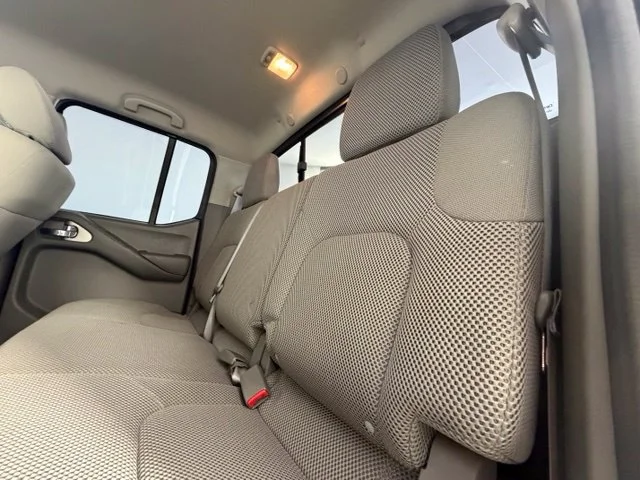 Used 2016 Brown Nissan SV image 13