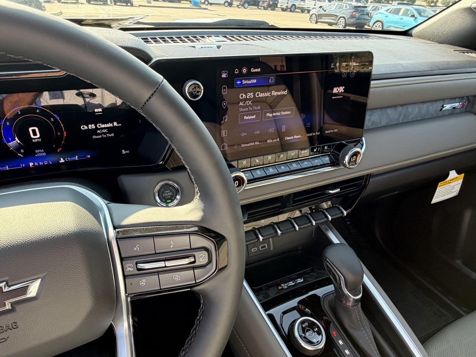 2026 Chevrolet Colorado ZR2 - Photo 13