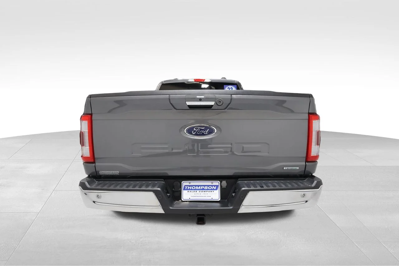 Used 2023 Gray Ford Lariat image 3