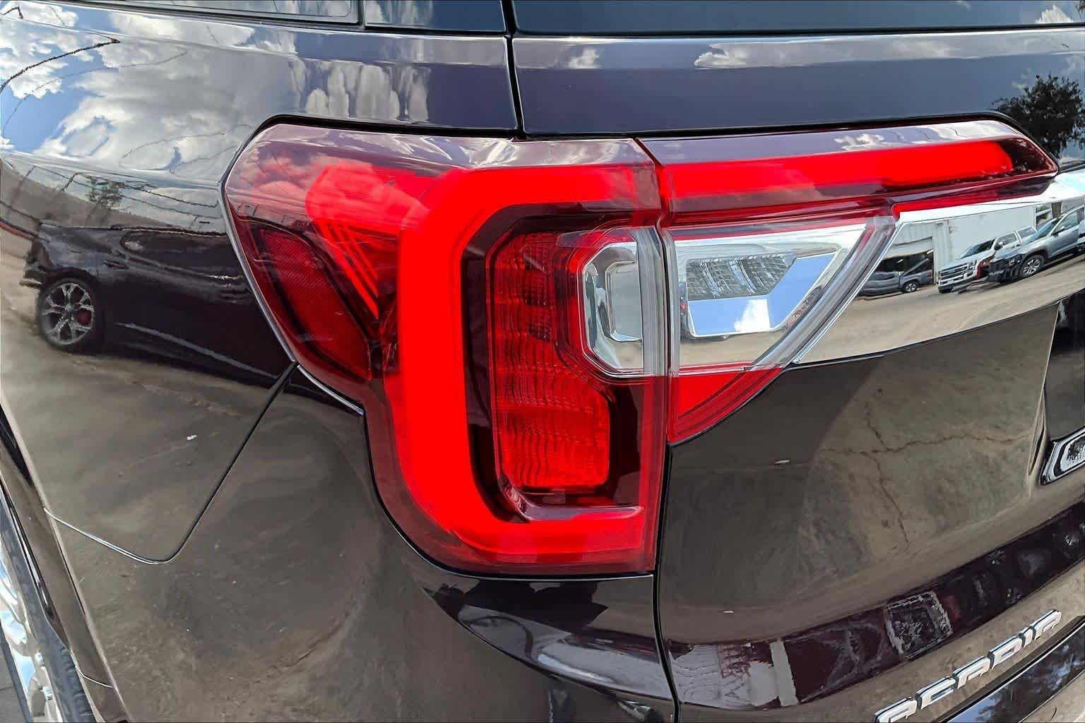 Used 2020 Red Mahogany Metallic GMC Denali image 28