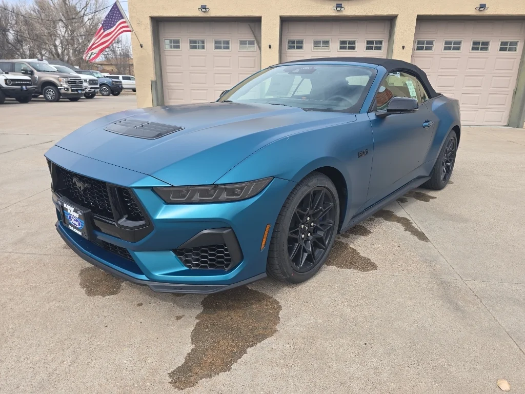 2026 Ford Mustang GT Premium Convertible's photo