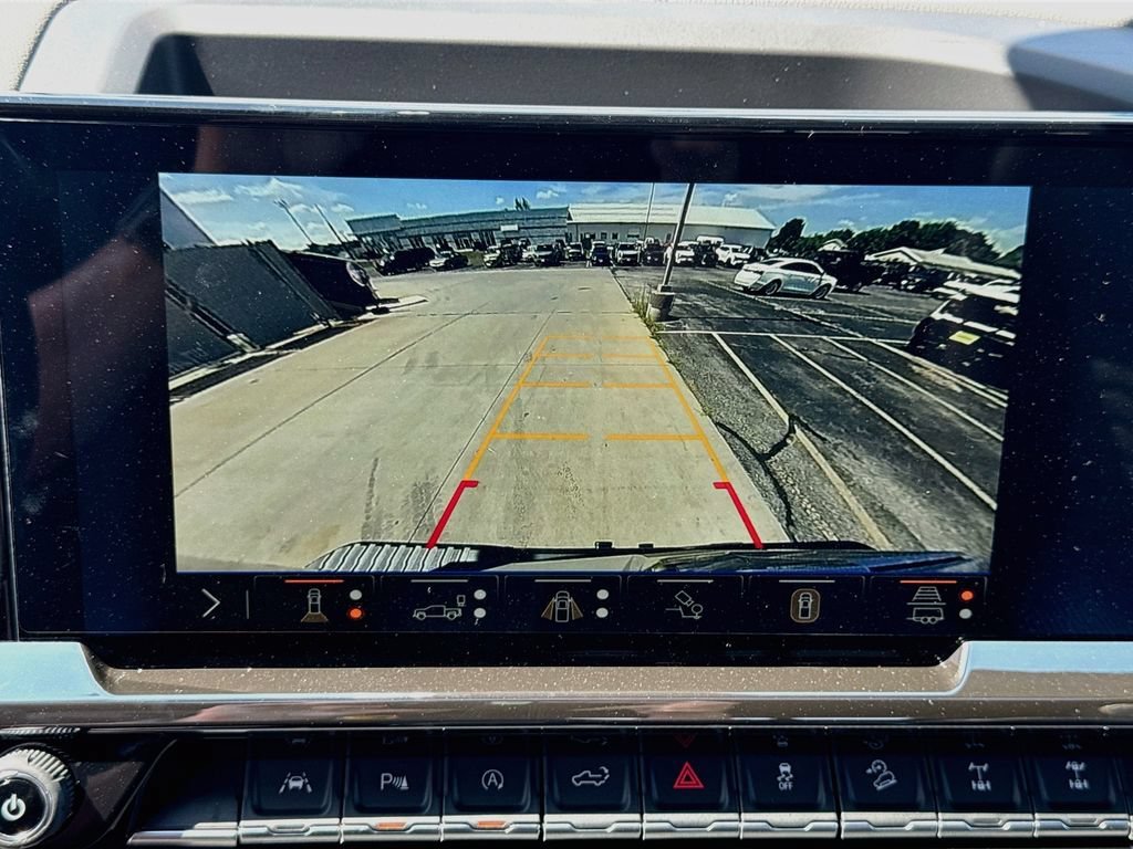 2026 Chevrolet Silverado 1500 ZR2 - Photo 14