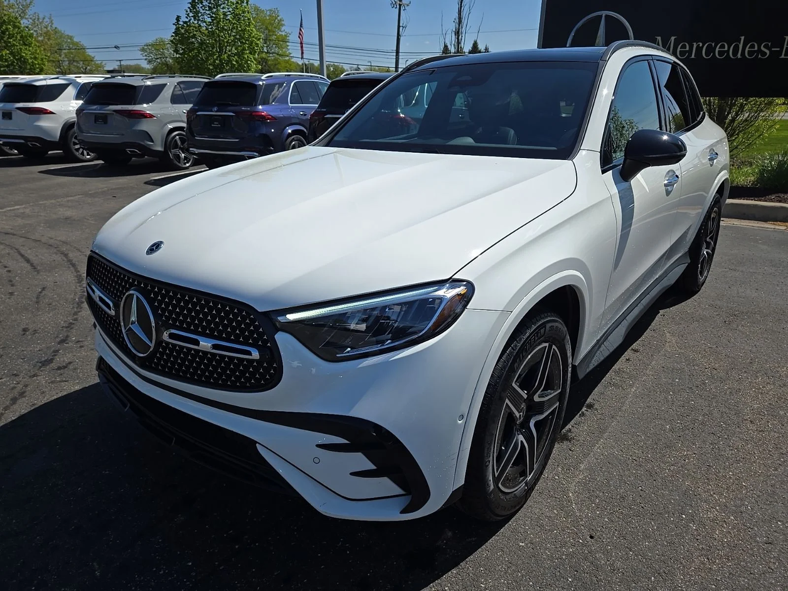 2025 Mercedes-Benz GLC