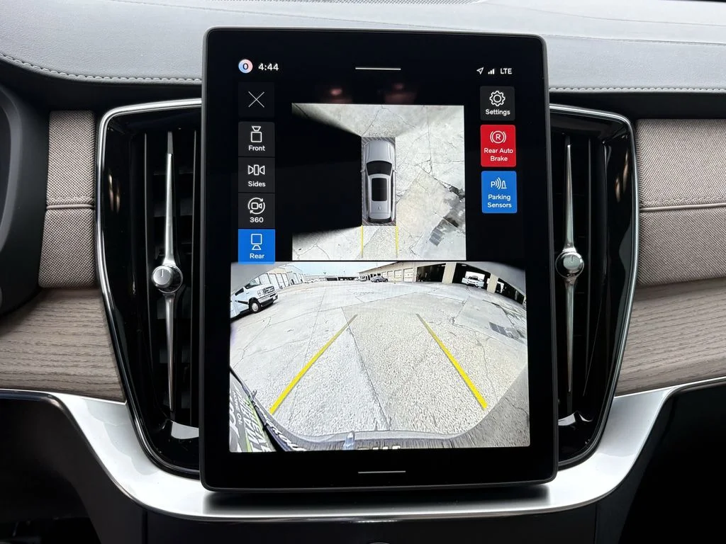 New 2026 Onyx Black Volvo Ultra image 20