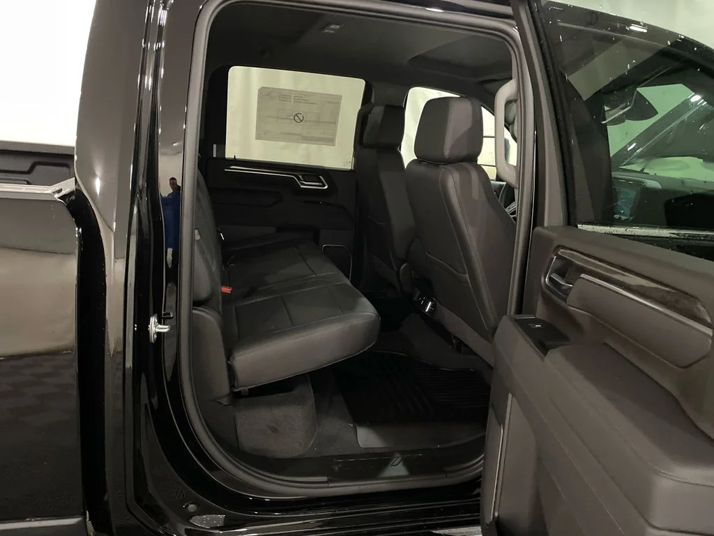 2026 Chevrolet Silverado 2500 HD LTZ - Photo 24