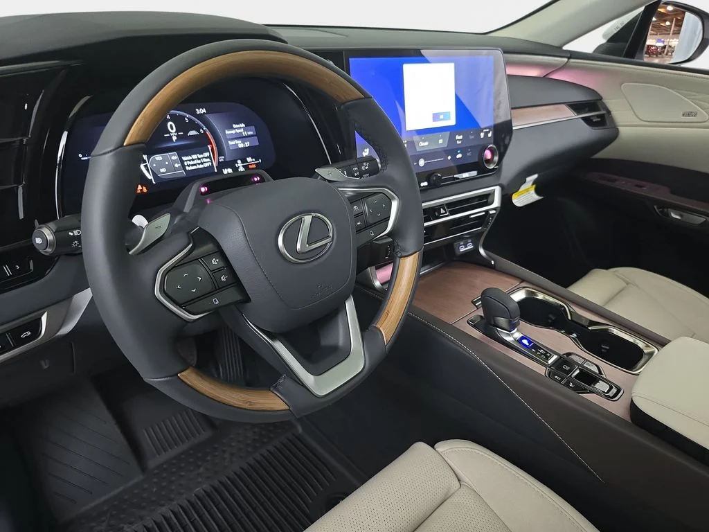 New 2026 Eminent White Pearl Lexus LUXURY image 16