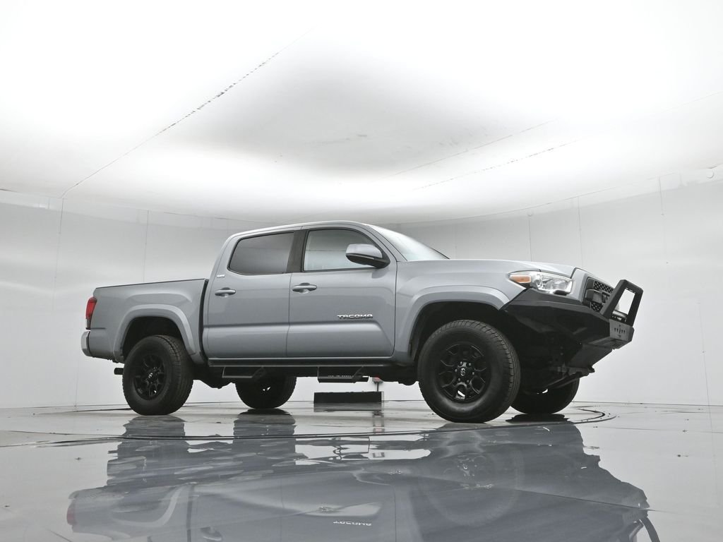 Used 2019 Gray Toyota SR5 image 49