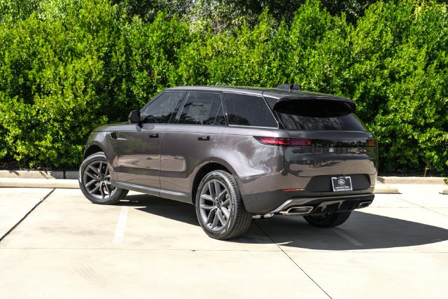 New 2027 Charente Grey Land Rover SE image 14