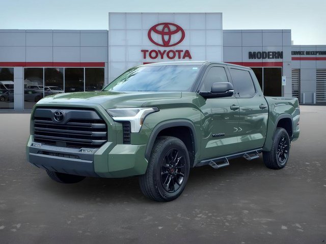 2023 Toyota Tundra 4WD SR5