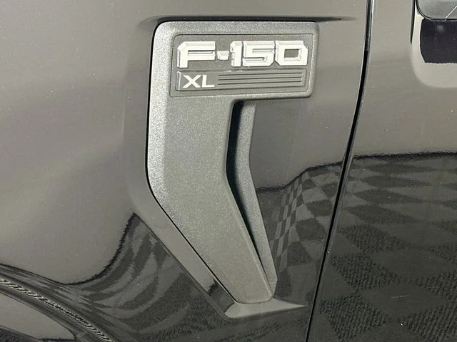 New 2026 Black Ford XL image 22