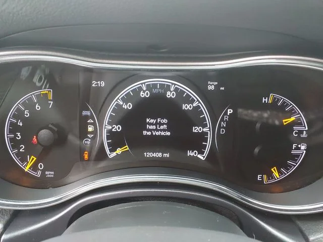 Used 2018 Billet Silver Metallic Jeep Altitude image 14