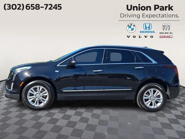 Used 2024 Black Metallic Cadillac Luxury image 7