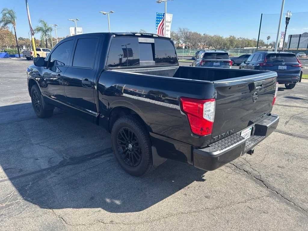 Used 2019 Magnetic Black Nissan SV image 6