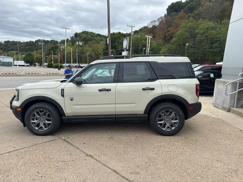 New 2025 Desert Sand Ford Big Bend® image 4