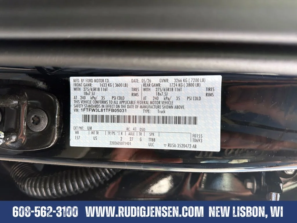 New 2026 Agate Black Metallic Ford XLT image 32