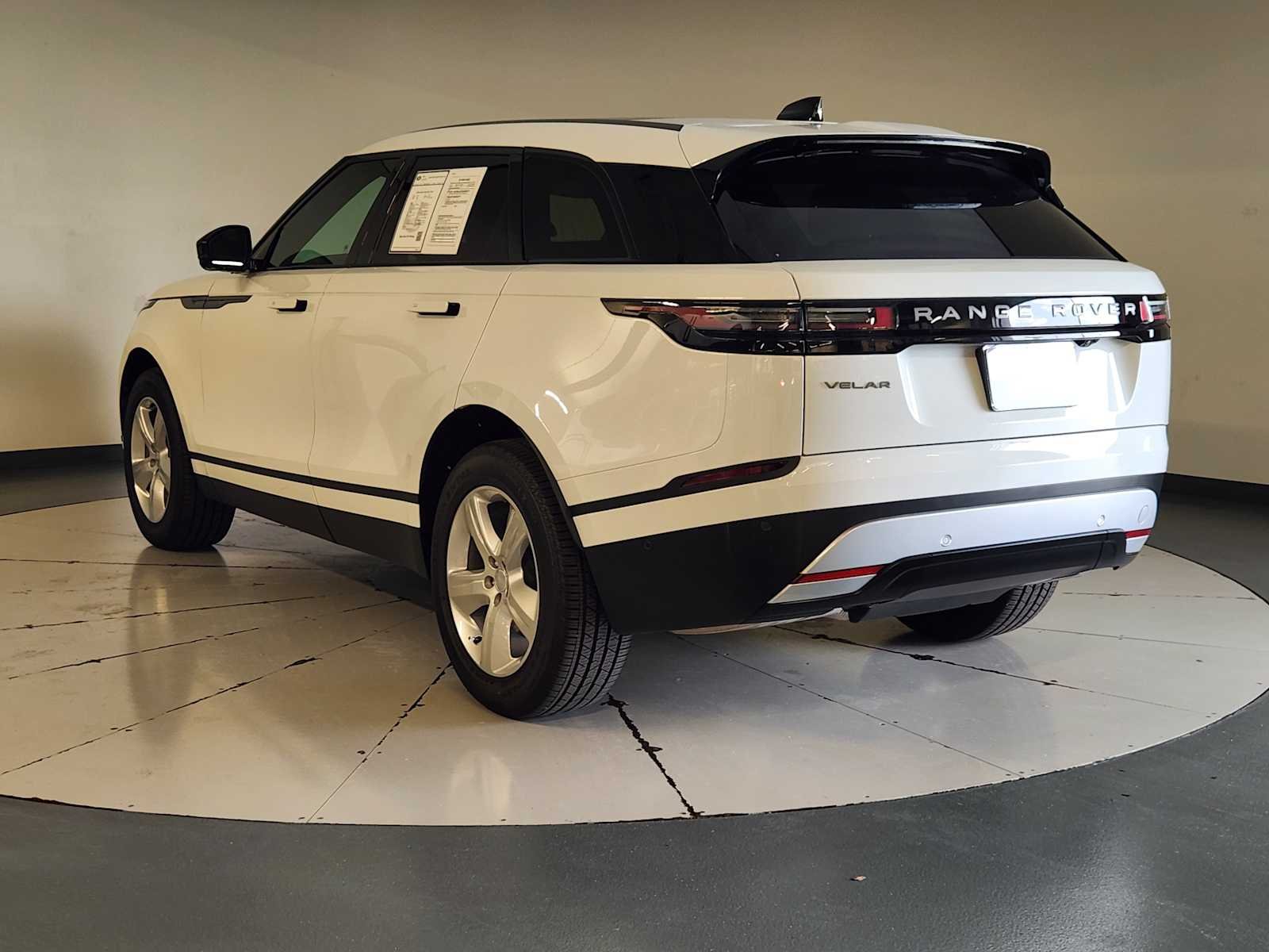 Used 2026 Fuji White Land Rover S image 6