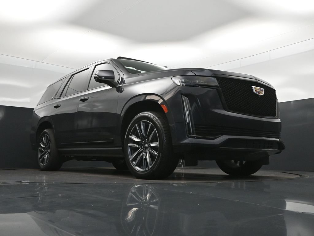 Used 2022 Gray Cadillac Sport image 44