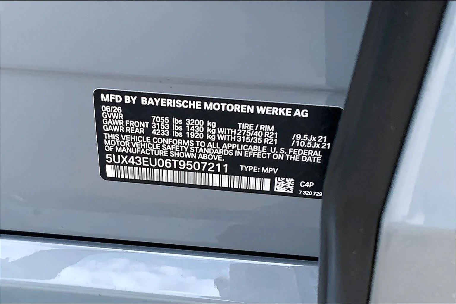 New 2026 Brooklyn Grey Metallic BMW xDrive50e image 19