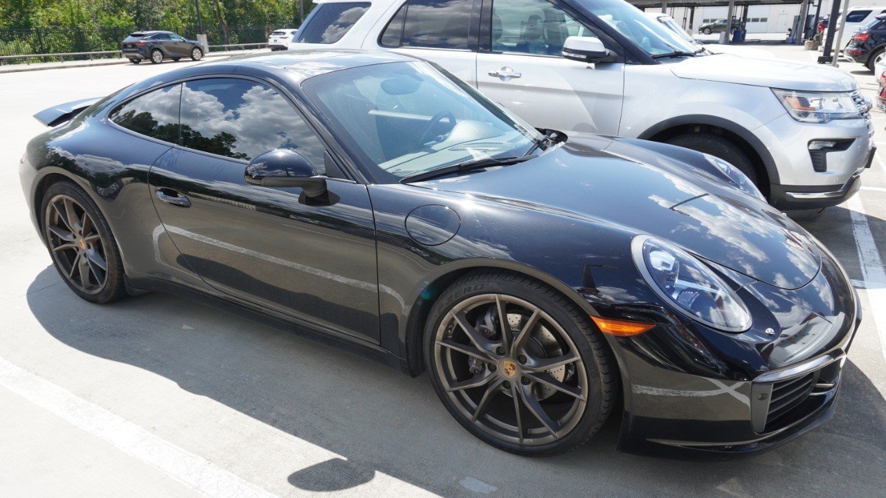 Used 2017 Black Porsche Carrera 4 image 3