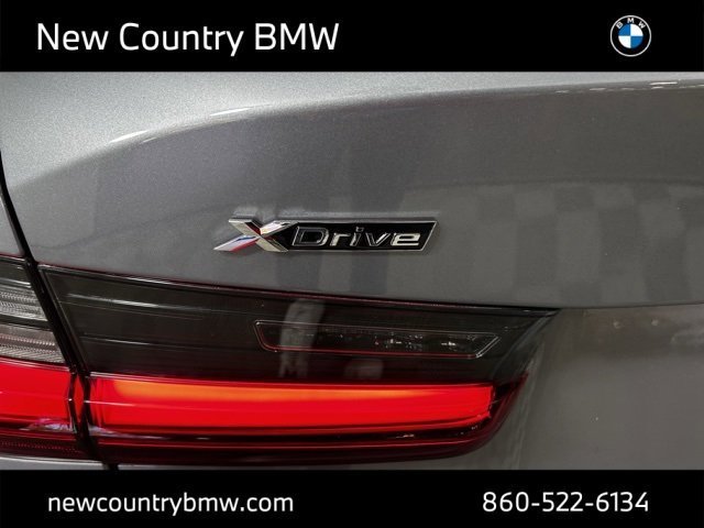 Used 2026 Skyscraper Grey Metallic BMW 330i xDrive image 11