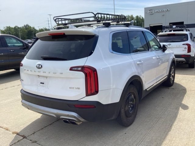 Used 2021 White Pearl Kia EX image 10