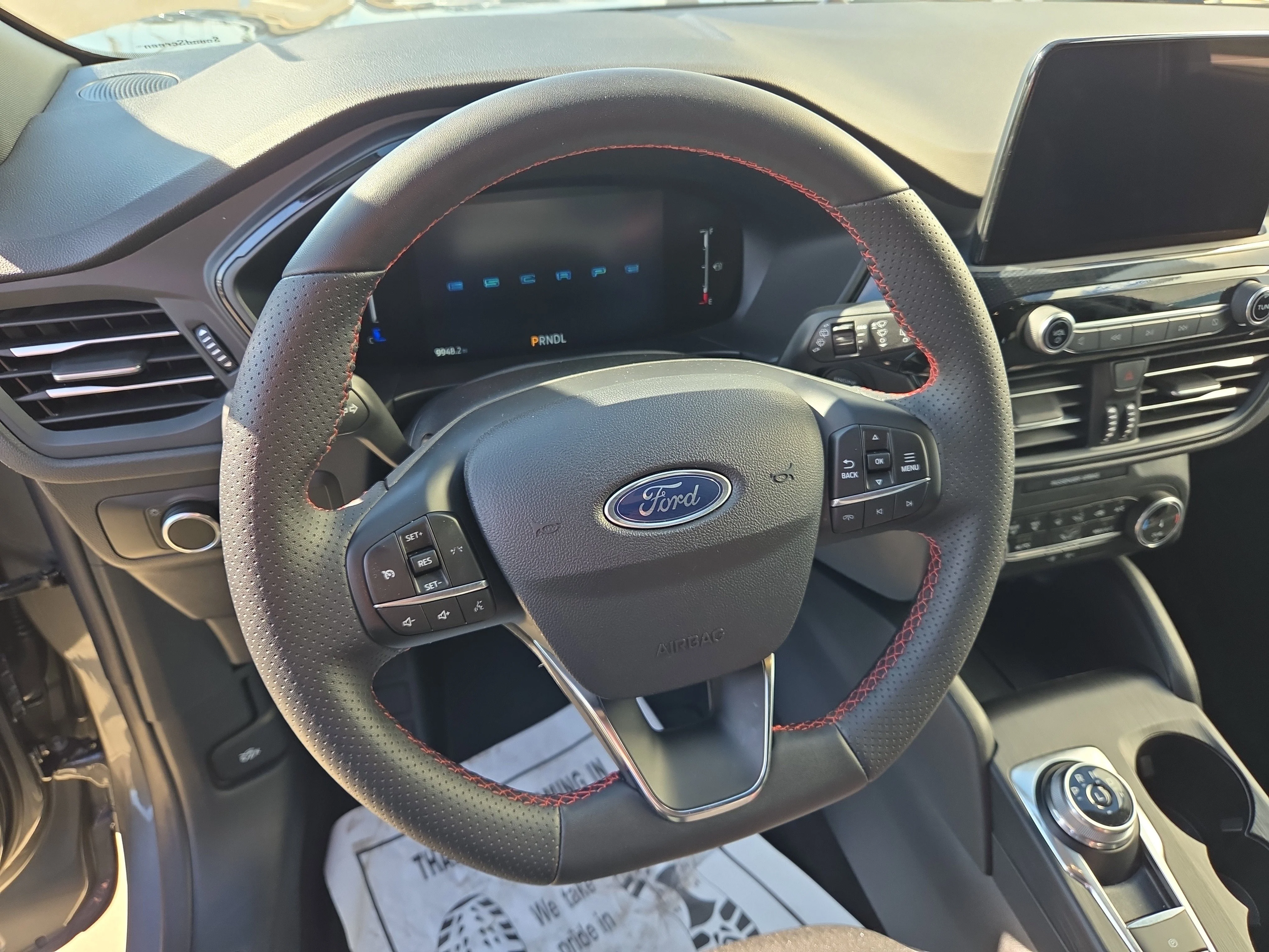 2025 Ford Escape ST-Line - Photo 16