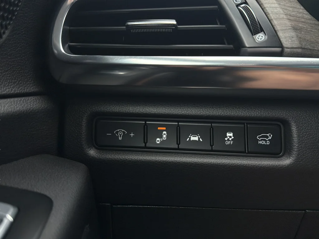 Used 2022 Black Copper Kia SX image 17
