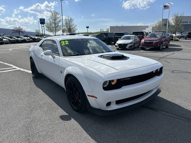 2022 Dodge Challenger Challenger Scat Pack R/T Scat Pack Widebody