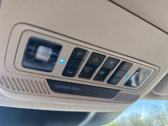 Used 2022 Red Ford XLT image 18
