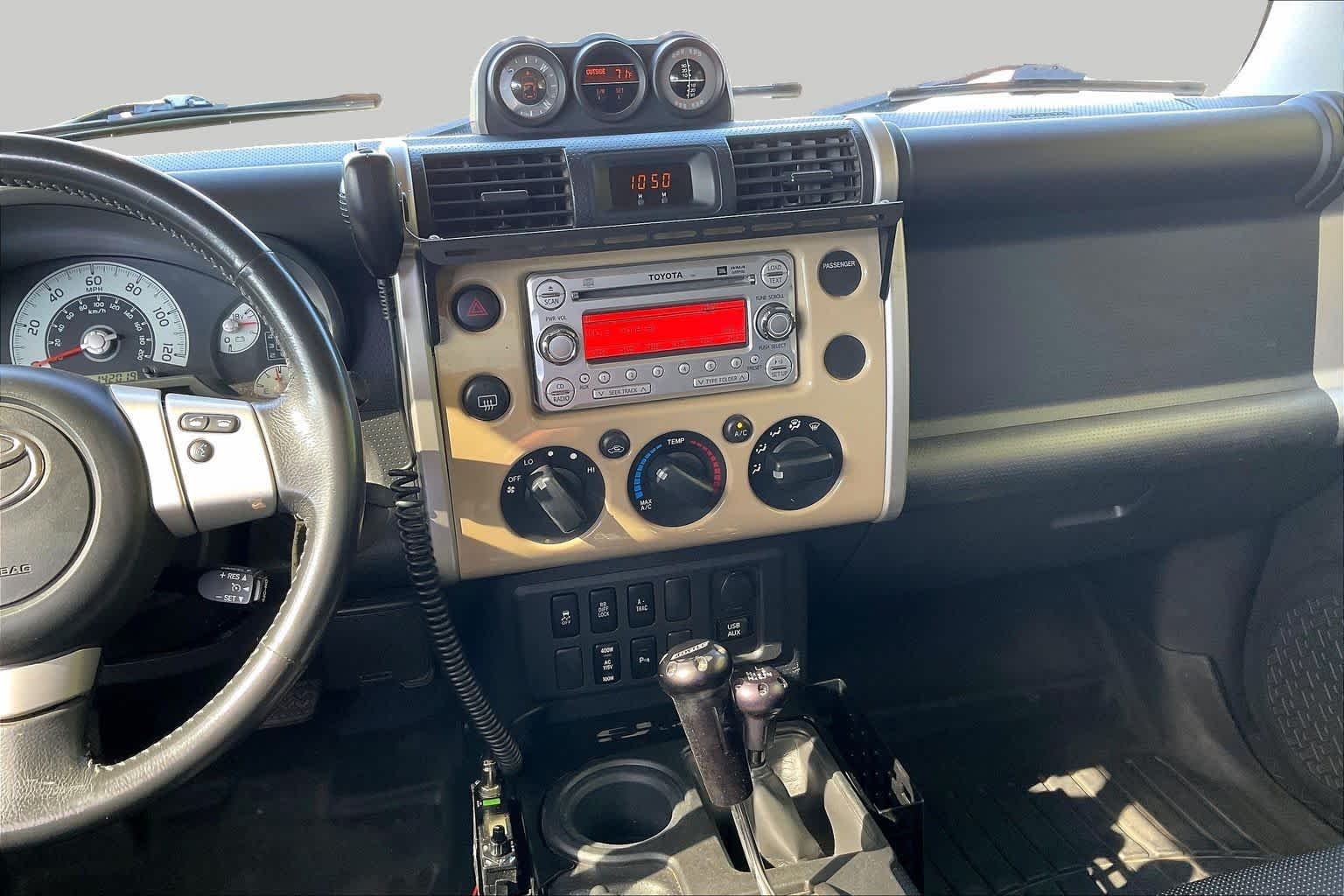 Used 2011 Quicksand Toyota  image 6