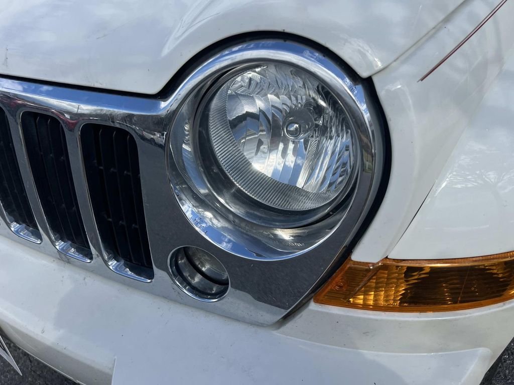 Used 2006 Jeep Liberty Limited with VIN 1J4GL58K96W100560 for sale in Winchester, VA