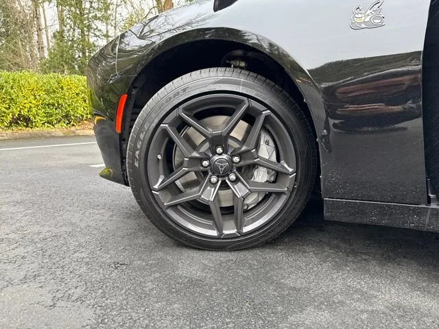 New 2026 Diamond Black Crystal Pearlcoat Dodge Scat Pack Plus image 28